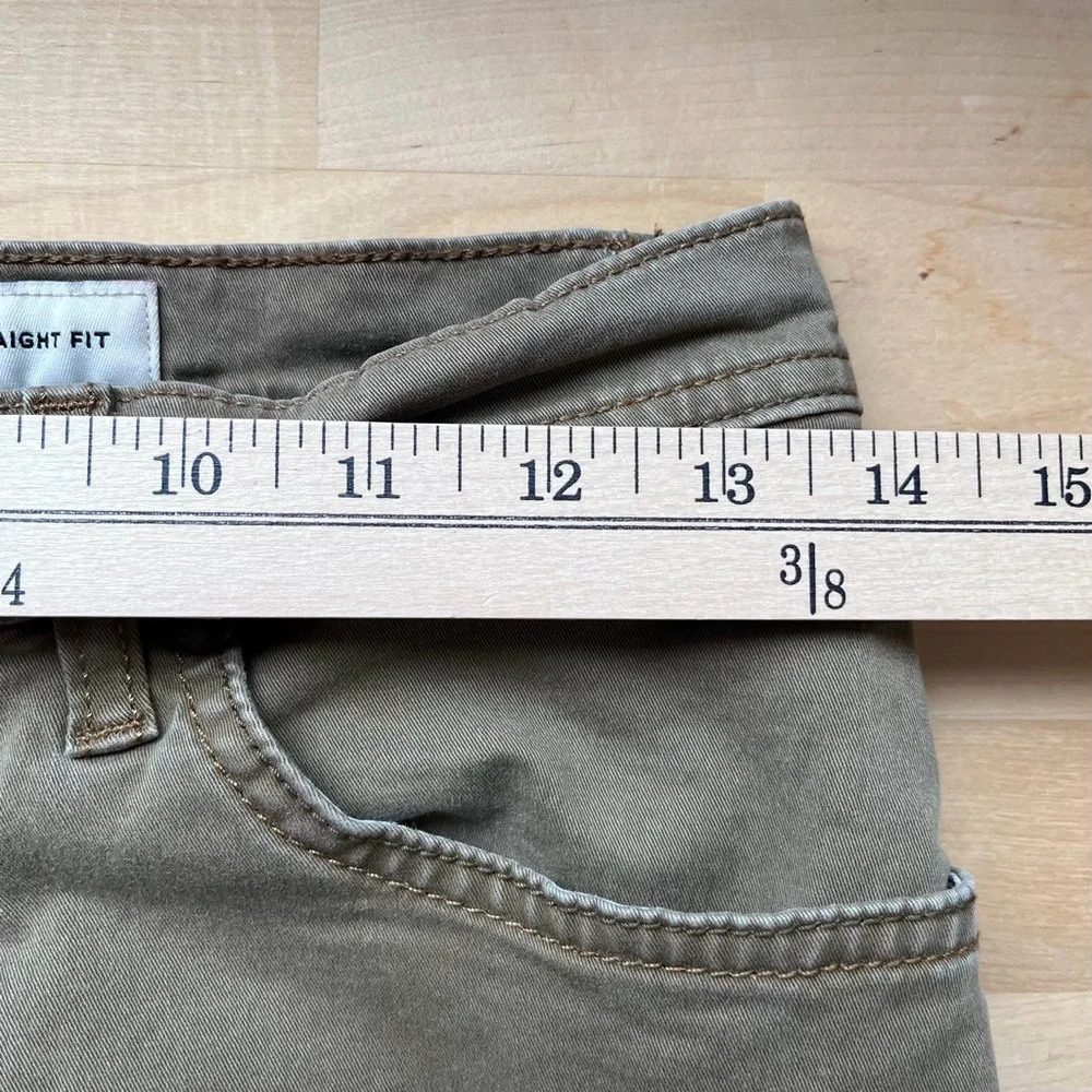 Wrangler Boys Straight Fit Flex Khaki Pants Size 14 / XL Measures 27x28